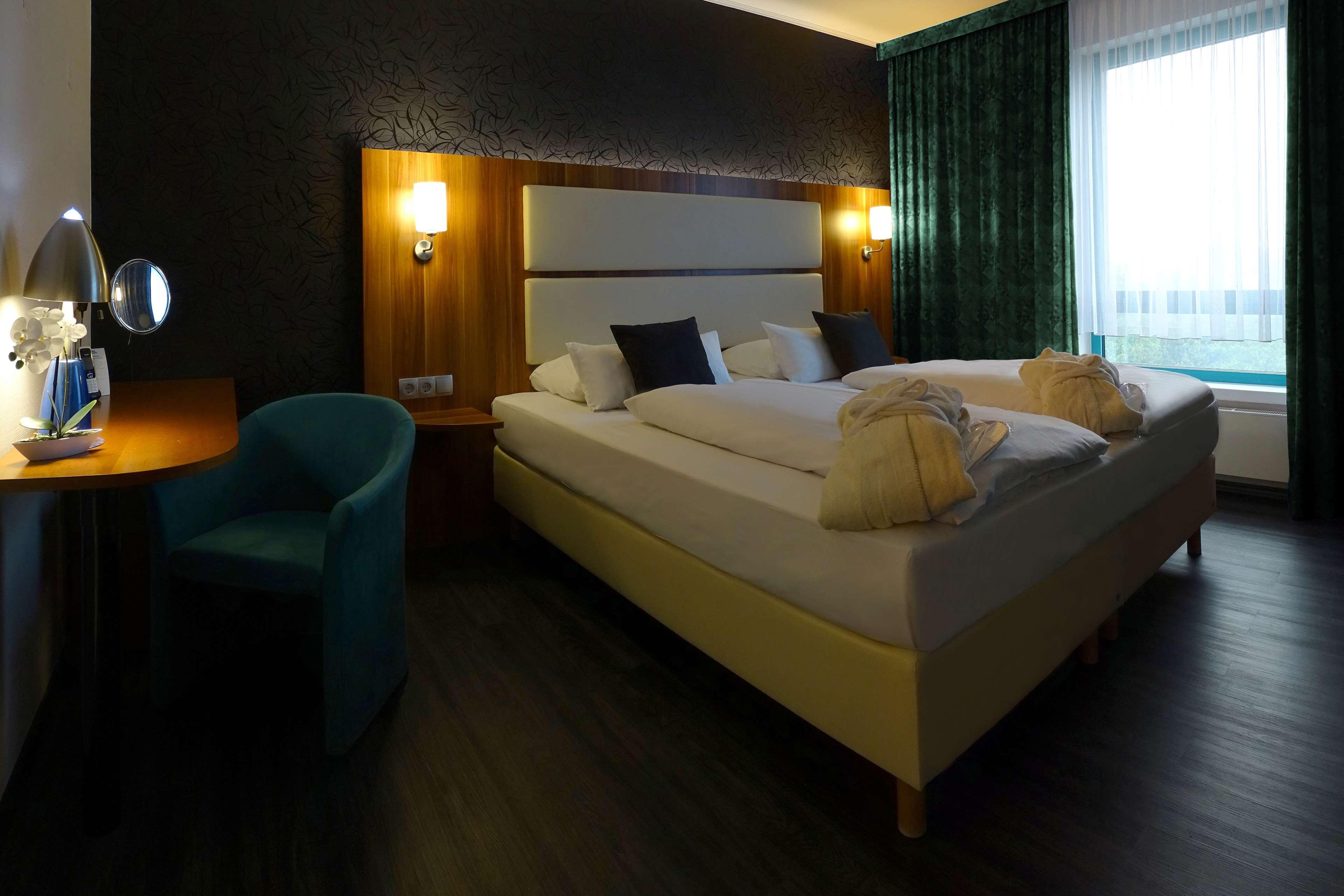 Best Western Plaza Hotel ツウィッカウ エクステリア 写真